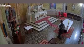 Bomber in priest clothes detonates explosive device in church