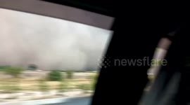 Sudden sandstorm engulfs Lahore Motorway shocking travellers