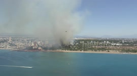 Пожар  в Анталии Турция. Тушение пожара с вертолёта.