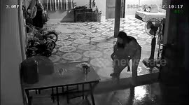 Centipede bites boy's foot while he sits in kitchen