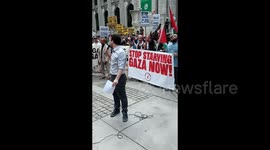 US: Palestinian protest against the Israeli genocide with a special guest