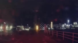 Meteor whizzes across night sky in Japan