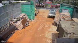 Container falls from truck injuring nine school children in Indonesia