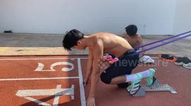 Elastic Band Hitting the Rear