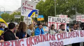 Germany: Ukrainians in Berlin mark Independence Day with rally against Russia