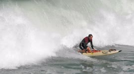 641-Mile Storm Heading for UK: Impacts and Stunning Surf Footage from Cornwall.