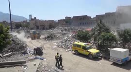 Yemen: Yemen's media workers rally at site of deadly Israeli airstrike