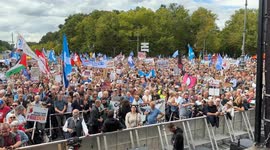 Views of a pro-Palestinian protest at the Brandenburg Gate on September 13, 2025