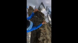 Climbing the Blade of Dirruhorn East Ridge