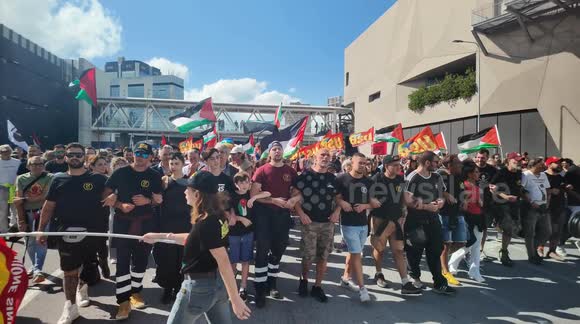 Protesters march in Genoa during “Block Everything” strike for Gaza ...