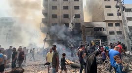 Dozens trapped under rubble after Israeli strike on residential building in Gaza (2)