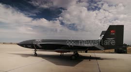Türkiye: Türkiye's unmanned fighter aircraft Kizilelma conducts 1st flight test with domestic munition