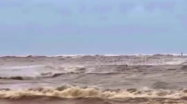Rough seas hit Vietnam coast as Typhoon Bualoi approaches