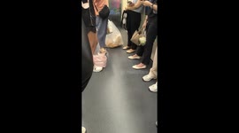 Defiant passenger ignores complaints about her eating on train