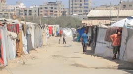 Displaced Palestinians in Gaza express misgivings about Trump's peace proposal
