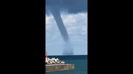 Japan: Huge Waterspout Spotted off Tsuruoka City, Yamagata