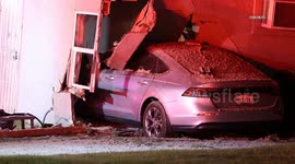 US, Bakersfield: Bakersfield Vehicle Crashes Into House Graphic Content