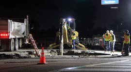 US, Los Angeles: Orange County Sinkhole Street Closure