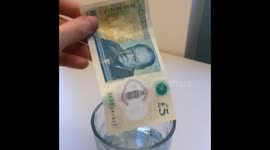 Water dunk test on new #fivepoundnote-now I can swim with my money-perfect4 when real British weather resumes!#fiver
