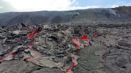 9 7 2016 Hawaii Lava Ahah river to flow front