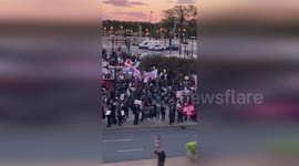 US: Massive Anti-Trump Protest Fills Grant Park In Chicago