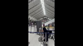 Philippines earthquake forces passengers to evacuate from airport