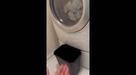 Laundry machine floods house in Maryland, USA