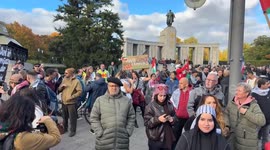 Germany: Pro-Palestine rally held in Berlin in support of Gaza after ceasefire