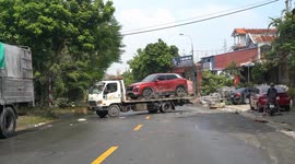 8 dead, 5 missing in northern Vietnam after Typhoon Matmo triggers floods, landslides