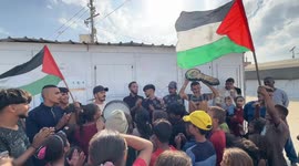 Palestinians celebrate ceasefire announcement in Gaza (3)