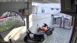 Teen Driver Runs Over Biker, Crashes Into House Wall in Madhya Pradesh’s Dewas