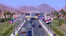 Egypt: Former UK PM Blair arrives in Egypt for Sharm el-Sheikh Peace Summit