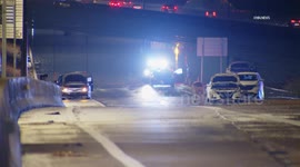 US, Phoenix: Mesa Troopers Pull Multiple Vehicles From Flooded US-60