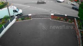 Chilling footage of Manchester synagogue attacker leaving his house before attack