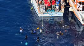 Turkish diver Sahika Ercumen breaks world record in dive devoted to Gaza (3)