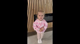 'We practised the smile': 4-year-old’s school photo face goes rogue in hilarious clip