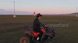 From Cool to Fool in 5 Seconds