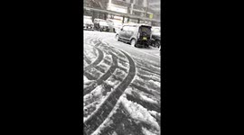 First snowfall of the year blankets ski destination Hokkaido