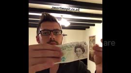 Magician 'changes' old five pound note into new plastic one