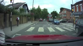 Cyclist hits Mercedes