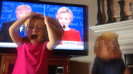 Toddlers in Clinton and Trump masks throw 'tantrum' after watching presidential debate