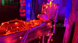 Get Spooked! Amazing Halloween Display rises at creepy family home in Vaudreuil, Quebec!