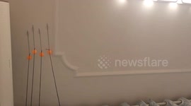 DIY string toy creates rhythmic trickling sound in Anhui, China