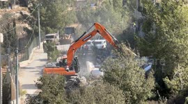 Israeli army demolishes 2 Palestinian houses in occupied West Bank