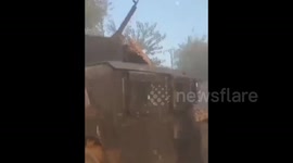 Syria: Residents of the town of Al-Qasra in western Deir ez-Zor drive out a patrol of SDF militiamen