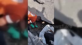 Civil Defense Recovers Bodies from Rubble in Gaza City