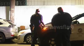 US, Los Angeles: Panorama City Warehouse Robbery Suspects Sought By Police