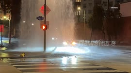 US, Los Angeles: Historic South-Central Sheared Fire Hydrant Creates Difficulties For LAFD
