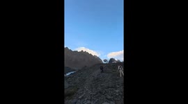 Hikers caught in sudden low-hanging cloud during mountain trek