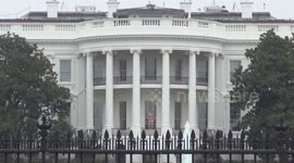 US: US residents grow increasingly concerned as longest-ever gov't shutdown continues